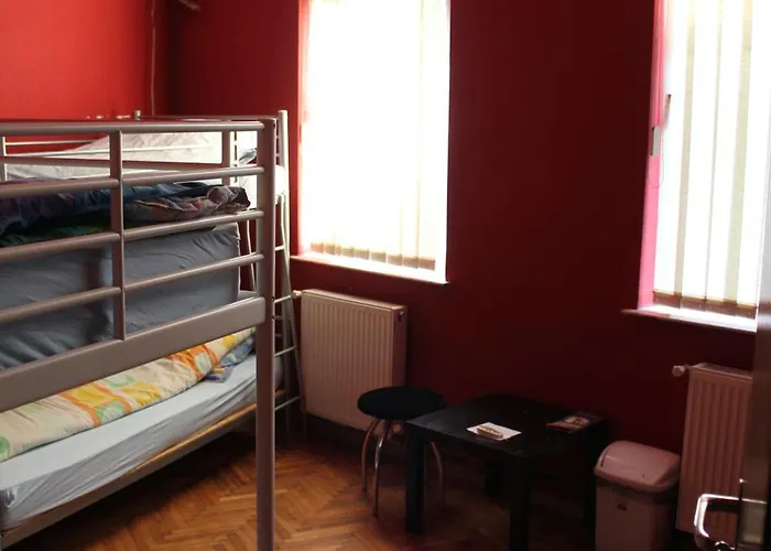 Hostel Fun House
